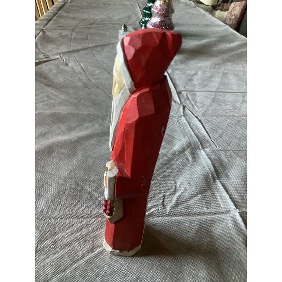 Christmas Vintage 1990's Folk Art Wood Carved Santa Figure Holding Tree - Picture 3 of 5